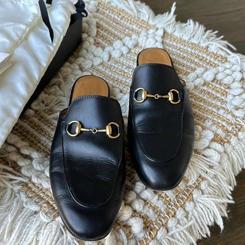 Gucci Princetown Horsebit Black Leather Flats Loafers Mules size 37 EUC - Picture 4 of 17